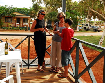 Wintersun Caravan & Tourist Park - Foster Accommodation 1