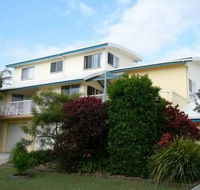 Angourie Waves - Foster Accommodation