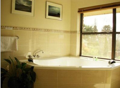 Bathurst Heights Bed And Breakfast - Foster Accommodation 3