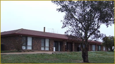 Henlie Park Bed & Breakfast - Foster Accommodation 2