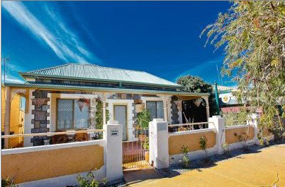 Emaroo Cottages - Foster Accommodation 1