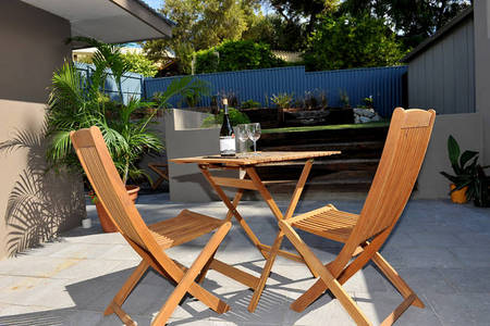Waikiki Beach Bed And Breakfast - Foster Accommodation 5