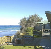 Berrara Beach Holiday Chalets - Foster Accommodation