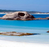 Pink Lake Tourist Park - Foster Accommodation