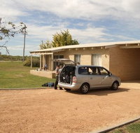 Cervantes Holiday Homes  Units - Foster Accommodation