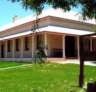 Dongara Denison Beach Holiday Park - Foster Accommodation