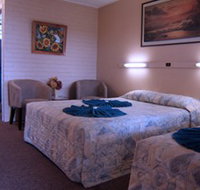 Whitsunday Palms Motel - Foster Accommodation