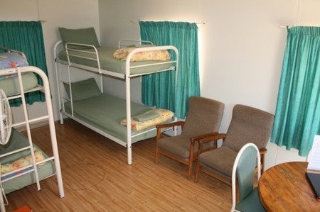 Wintersun Caravan & Tourist Park - Foster Accommodation 3