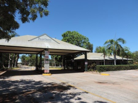 Palm Grove Caravan Resort - Foster Accommodation 3