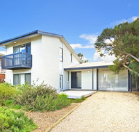 Century 21 SouthCoast Tennis Elbow - Foster Accommodation