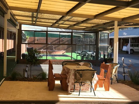 Elm Court Motel - Foster Accommodation 1