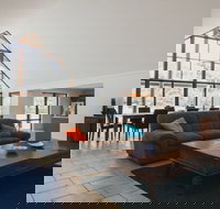 Kangaroo Retreat Holiday House - Foster Accommodation