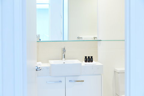 Nautica Residences Fremantle - Foster Accommodation 2