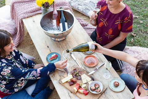 Valley View Glamping - Foster Accommodation 2