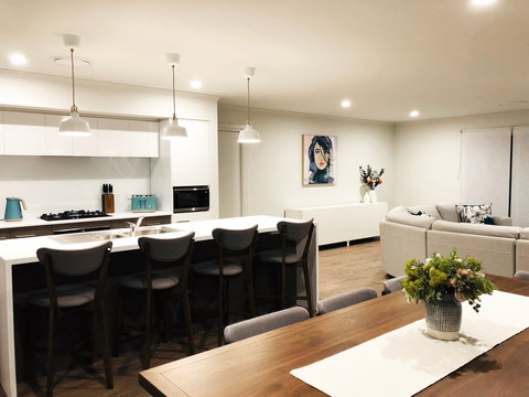 Villa Canto - Foster Accommodation 1