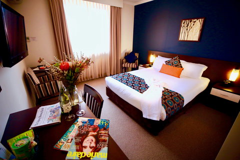 175 One Hotels And Apartments - Foster Accommodation 1