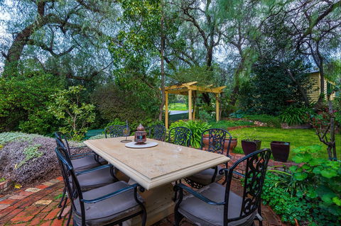 Bendigo Cottages Bed And Breakfast - Foster Accommodation 2