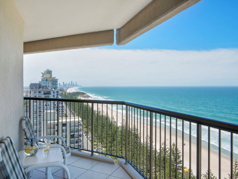 Burleigh Esplanade Apartments - Foster Accommodation 2
