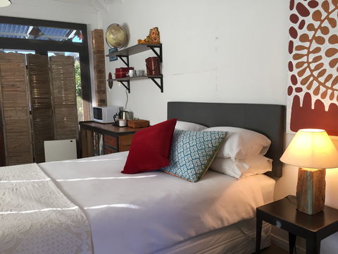 Casey Street Suite And Studio - Foster Accommodation 2