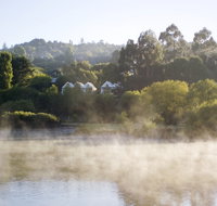 Lake House - Foster Accommodation