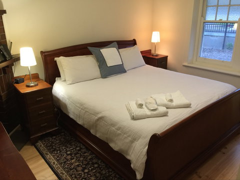 MacDonnell House, Naracoorte - Foster Accommodation 1