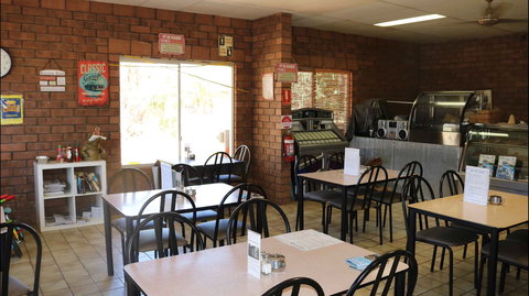 Mataranka Roadhouse And Cabins - Foster Accommodation 0