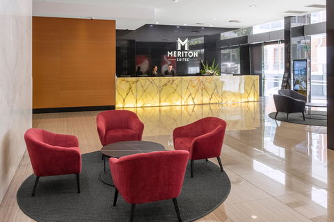 Meriton Suites Adelaide Street, Brisbane - Foster Accommodation 0