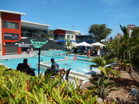 Middle Rock Holiday Resort - Foster Accommodation 2