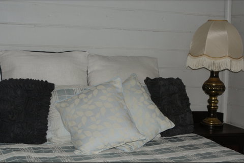 Moonan  Cottage - Foster Accommodation 1