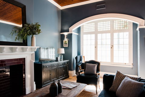 Mount Ophir Estate - The Residence - Foster Accommodation 0