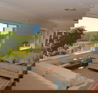 Pat and Ted's in the Piccadilly Valley