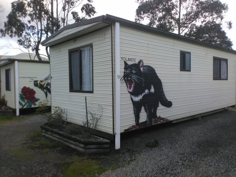 Queenstown Cabin And Tourist Park - Foster Accommodation 1