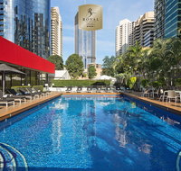 Royal On The Park Hotel and Suites - Foster Accommodation