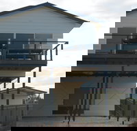 Scenic Views - Foster Accommodation