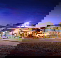 Standpipe Golf Motor Inn - Foster Accommodation