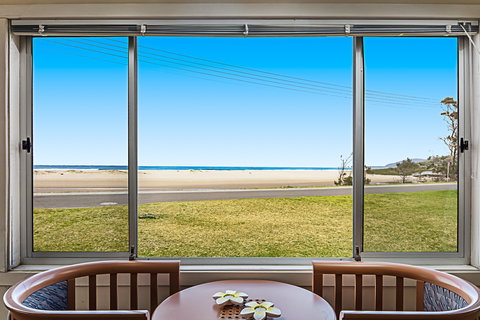 Beach Haven - Foster Accommodation 2