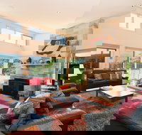 Bottlebrush Lodge - Foster Accommodation