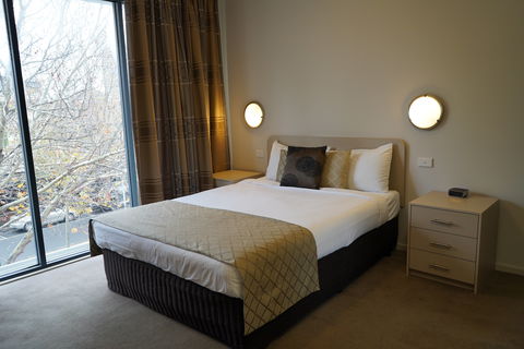 Carlton Lygon Lodge - Foster Accommodation 1