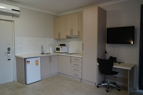 Carlton Lygon Lodge - Foster Accommodation 2