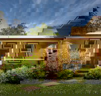 Creek Cottage Walhalla - Foster Accommodation