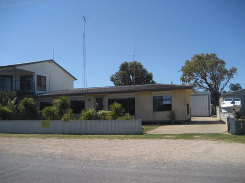 Harry's - Foster Accommodation 0