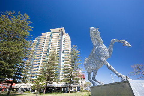 Mantra Broadbeach On The Park - Foster Accommodation 0