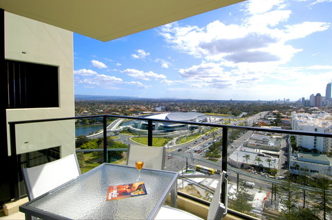 Mantra Broadbeach On The Park - Foster Accommodation 2