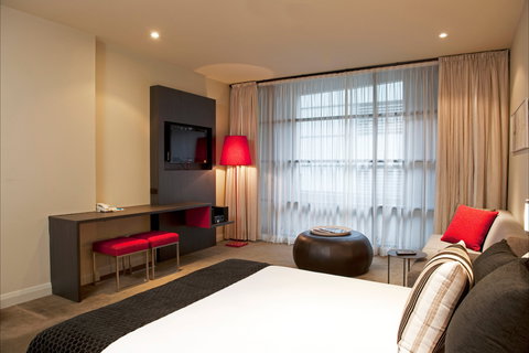 Mantra Hindmarsh Square - Foster Accommodation 1