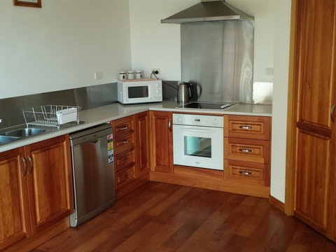 St Helens On The Bay - Foster Accommodation 2