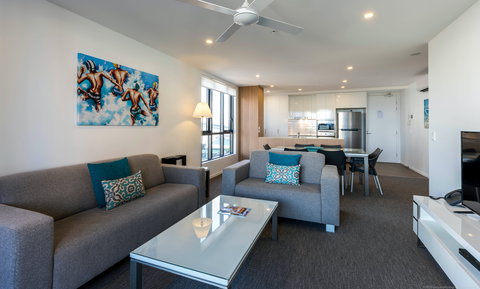 Synergy  Broadbeach - Foster Accommodation 0