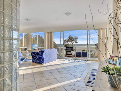 The Rotunda At Gerroa - Foster Accommodation 2