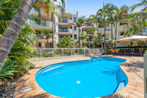 The Burlington Holiday Apartments - Foster Accommodation 0