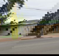 Travelway Motel - Foster Accommodation