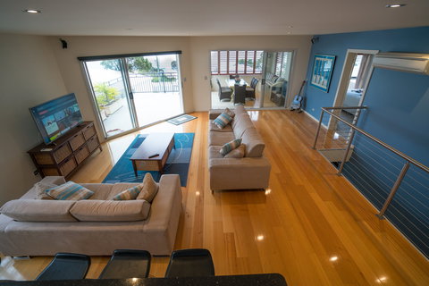 Villa Jasper Bay Of Fires - Foster Accommodation 1